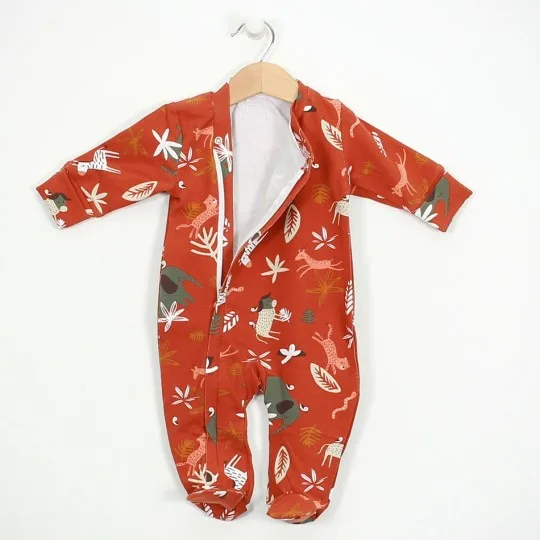 Baby sleepsuit with zipper... 2