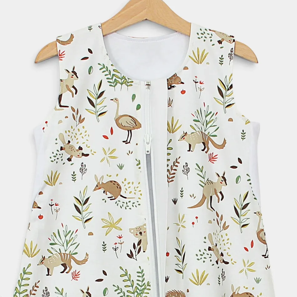 Autumn & Spring sleeping bag with... Autumn & Spring sleeping bag with...
