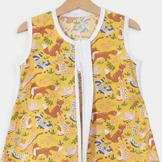 Summer sleeping bag with... 2
